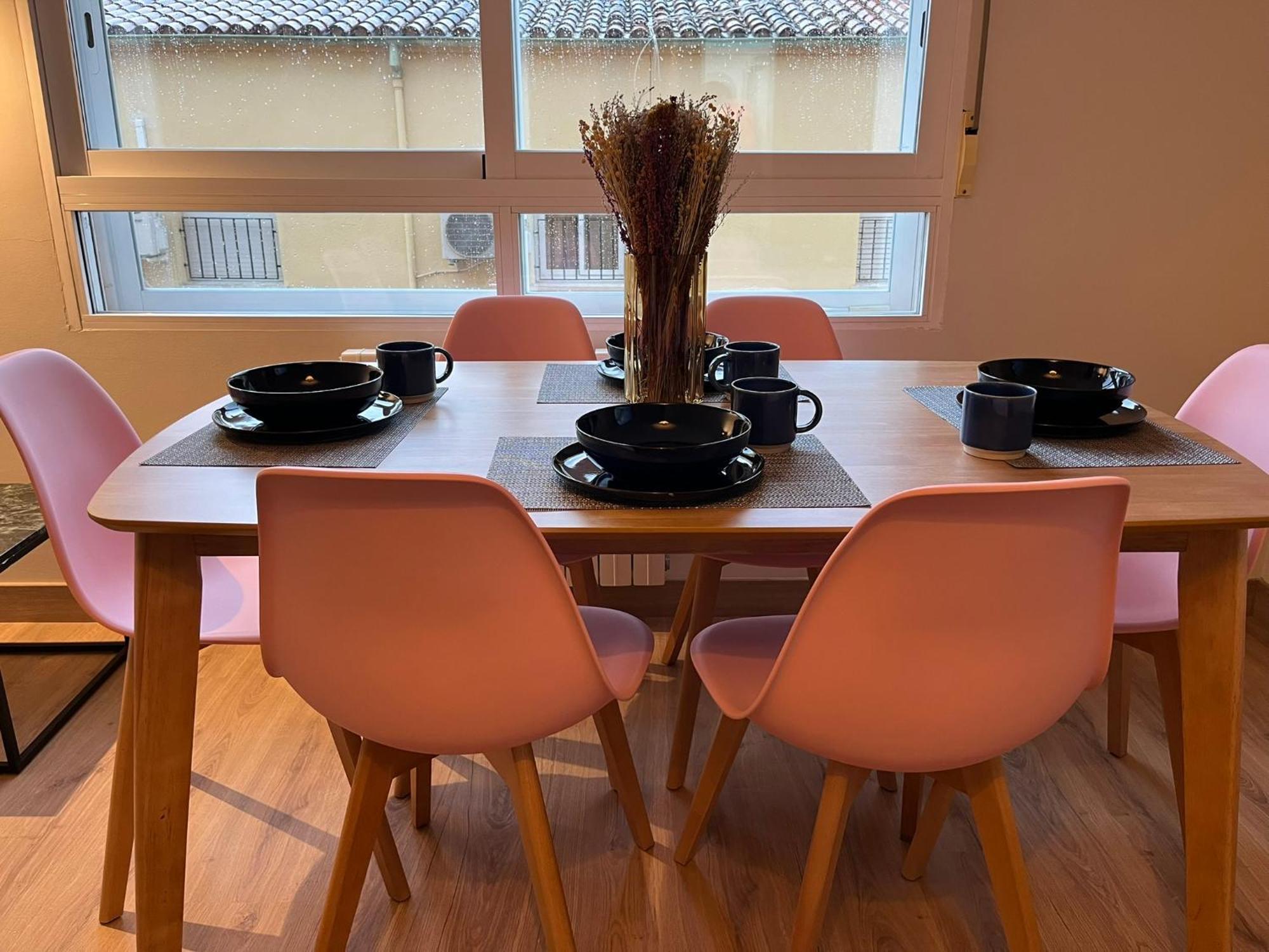 Apartment Junto A La Feria Con 2 Y Aire Acondicionado